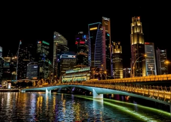 In Focus: Singapore & watts; By HVS Market Report & watts;
Hok Yean Choon