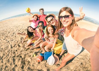 20% of Gen Z book flights less than a week in advance:
Agoda