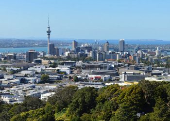 Delta: Los Angeles – Auckland, New Zealand. $617 (Basic
Economy) / $797 (Regular Economy). Roundtrip, including all
Taxes