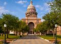 American: Philadelphia – Austin, Texas (and vice versa).
$139 (Basic Economy) / $219 (Regular Economy). Roundtrip, including
all Taxes