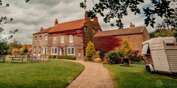 First Class Holidays celebrates its 30th year with family and friends.
situations