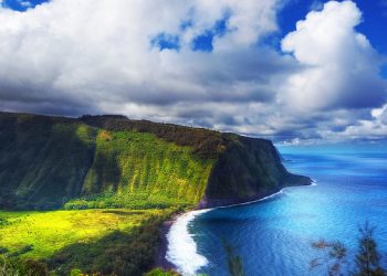 American: Philadelphia – Kona, Hawaii (and vice versa). $509
(Basic Economy) / $649 (Regular Economy). Roundtrip, including all
Taxes