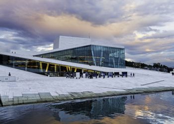 Delta: Seattle – Oslo, Norway. $513 (Basic Economy) / $713
(Regular Economy). Roundtrip, including all Taxes